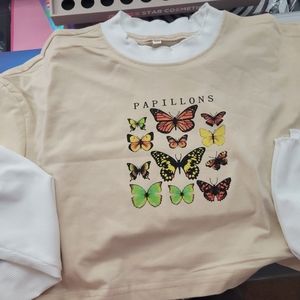 A bundle of 4 shein long sleeve xs shirts/sweater